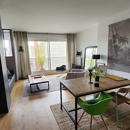 Le Bord De Seine - Paris